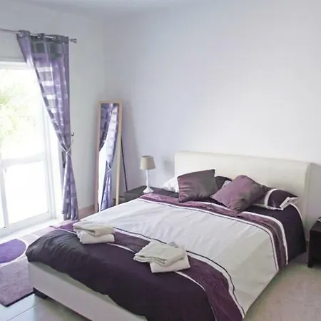 Apartamento Oasis Parque 81 D