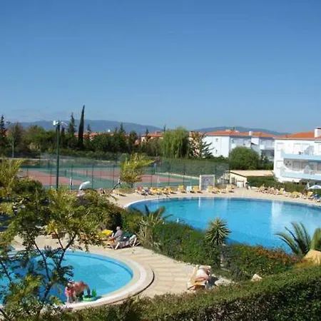 Apartmán Oasis Parque 81 D *